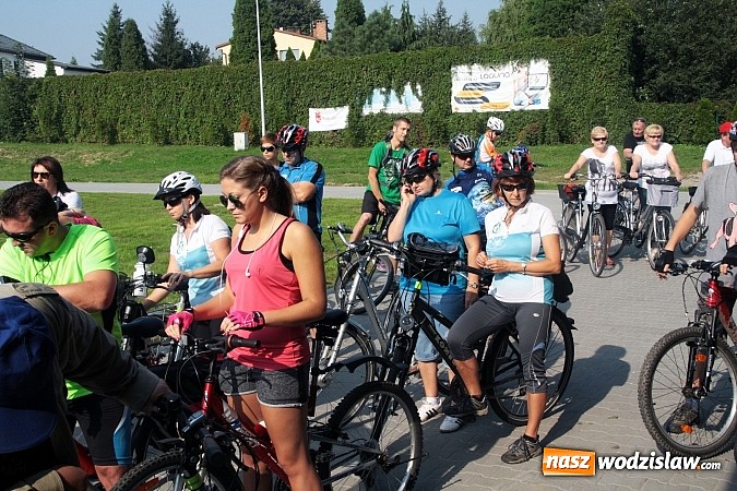 Zdjęcie w galerii na portalu naszwodzislaw.com: Wyruszył VI Międzygminny Rajd Rowerowy Morawskich Wrót wiadomości z regionu