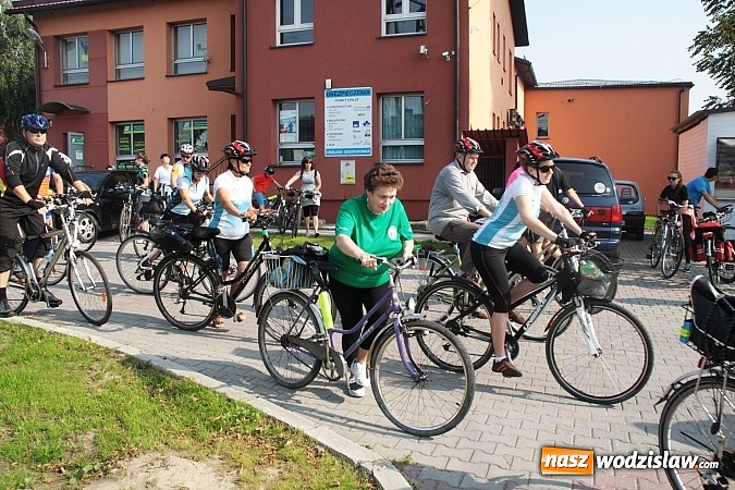 Zdjęcie w galerii na portalu naszwodzislaw.com: Wyruszył VI Międzygminny Rajd Rowerowy Morawskich Wrót wiadomości z regionu