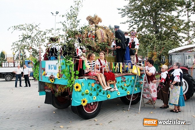 Zdjęcie w galerii na portalu naszwodzislaw.com: W Radlinie dziękują dziś za plony wiadomości z regionu