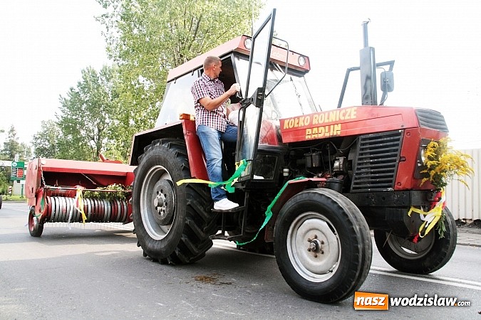 Zdjęcie w galerii na portalu naszwodzislaw.com: W Radlinie dziękują dziś za plony wiadomości z regionu