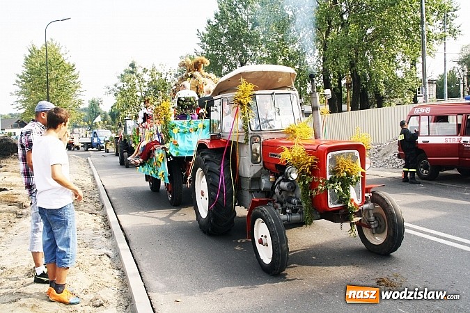 Zdjęcie w galerii na portalu naszwodzislaw.com: W Radlinie dziękują dziś za plony wiadomości z regionu