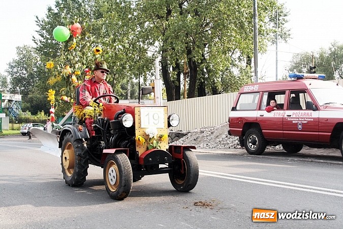 Zdjęcie w galerii na portalu naszwodzislaw.com: W Radlinie dziękują dziś za plony wiadomości z regionu