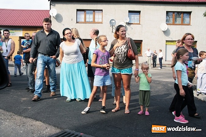 Zdjęcie w galerii na portalu naszwodzislaw.com: W Radlinie dziękują dziś za plony wiadomości z regionu