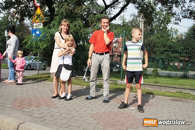 Zdjęcie w galerii na portalu naszwodzislaw.com: W Radlinie dziękują dziś za plony wiadomości z regionu