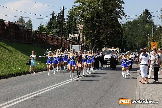 Zdjęcie w galerii na portalu naszwodzislaw.com: Potężny korowód dożynkowy w Lubomi! wiadomości z regionu