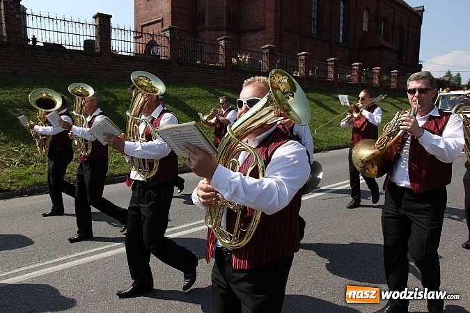 Zdjęcie w galerii na portalu naszwodzislaw.com: Potężny korowód dożynkowy w Lubomi! wiadomości z regionu