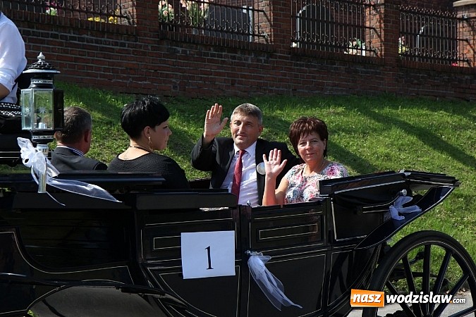 Zdjęcie w galerii na portalu naszwodzislaw.com: Potężny korowód dożynkowy w Lubomi! wiadomości z regionu