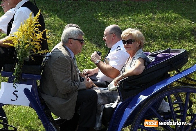 Zdjęcie w galerii na portalu naszwodzislaw.com: Potężny korowód dożynkowy w Lubomi! wiadomości z regionu