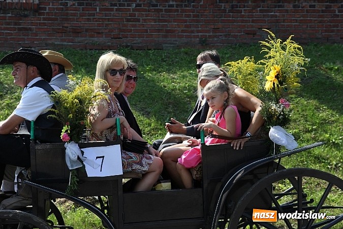 Zdjęcie w galerii na portalu naszwodzislaw.com: Potężny korowód dożynkowy w Lubomi! wiadomości z regionu