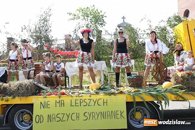 Zdjęcie w galerii na portalu naszwodzislaw.com: Potężny korowód dożynkowy w Lubomi! wiadomości z regionu