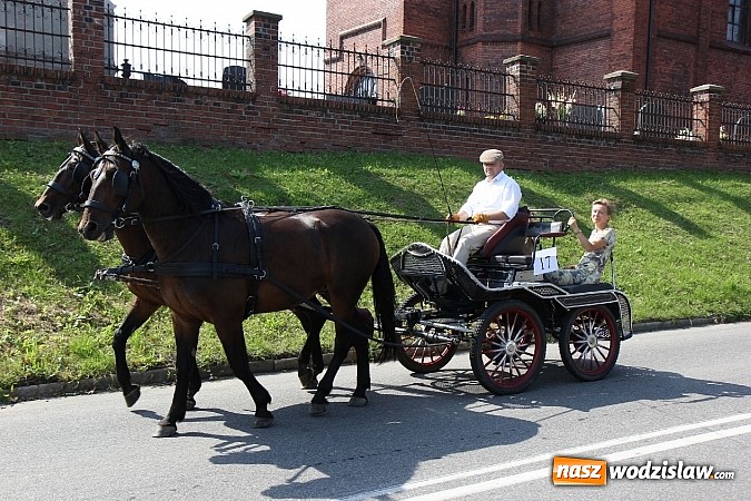 Zdjęcie w galerii na portalu naszwodzislaw.com: Potężny korowód dożynkowy w Lubomi! wiadomości z regionu