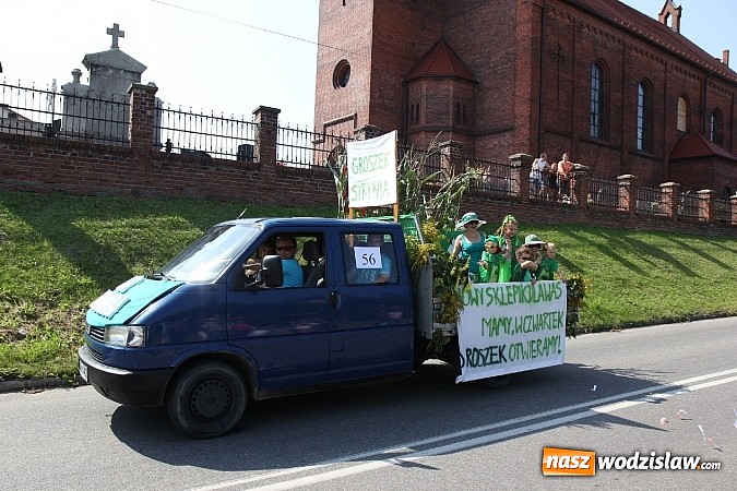Zdjęcie w galerii na portalu naszwodzislaw.com: Potężny korowód dożynkowy w Lubomi! wiadomości z regionu
