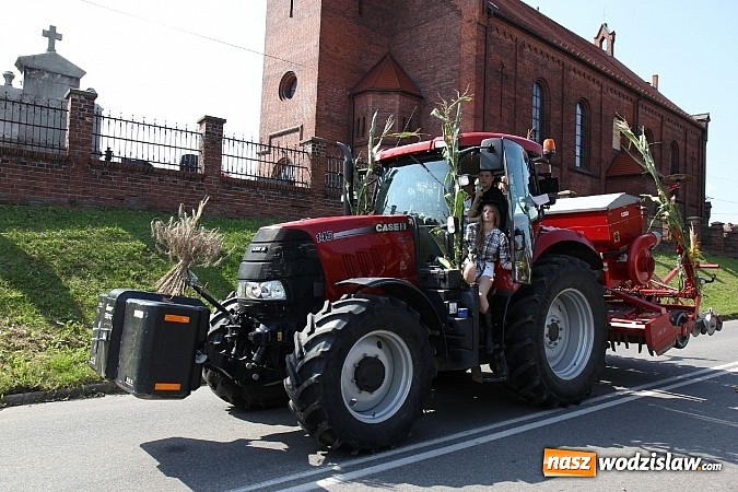 Zdjęcie w galerii na portalu naszwodzislaw.com: Potężny korowód dożynkowy w Lubomi! wiadomości z regionu