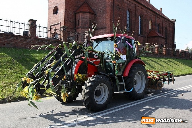 Zdjęcie w galerii na portalu naszwodzislaw.com: Potężny korowód dożynkowy w Lubomi! wiadomości z regionu