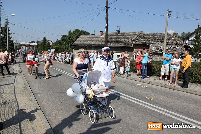 Zdjęcie w galerii na portalu naszwodzislaw.com: Potężny korowód dożynkowy w Lubomi! wiadomości z regionu