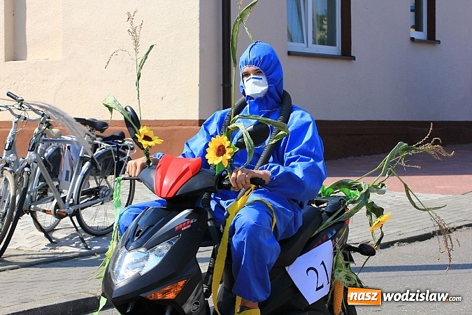 Zdjęcie w galerii na portalu naszwodzislaw.com: Potężny korowód dożynkowy w Lubomi! wiadomości z regionu