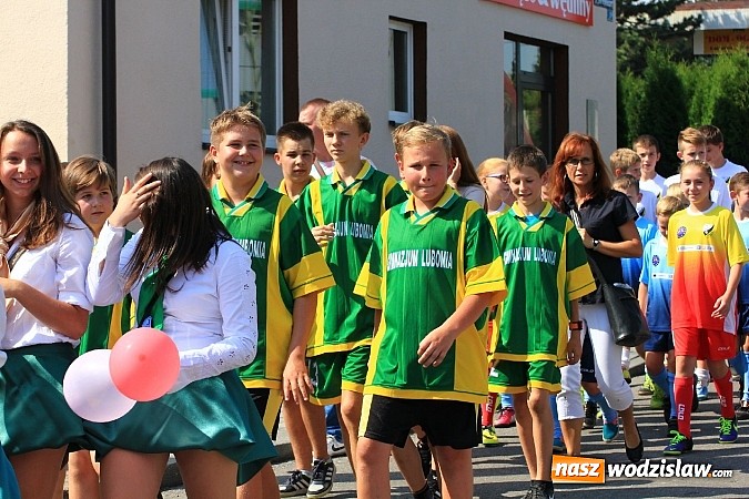 Zdjęcie w galerii na portalu naszwodzislaw.com: Potężny korowód dożynkowy w Lubomi! wiadomości z regionu