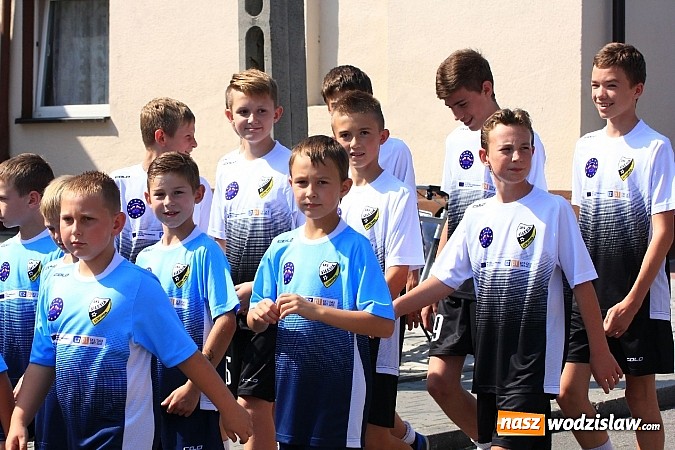 Zdjęcie w galerii na portalu naszwodzislaw.com: Potężny korowód dożynkowy w Lubomi! wiadomości z regionu