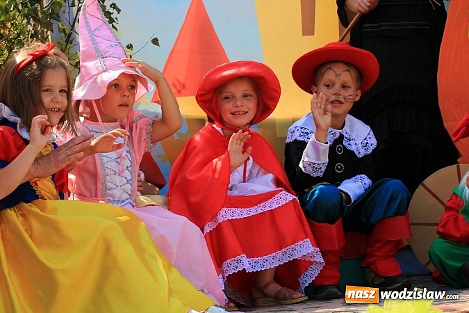 Zdjęcie w galerii na portalu naszwodzislaw.com: Potężny korowód dożynkowy w Lubomi! wiadomości z regionu