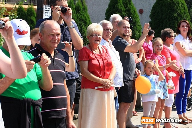 Zdjęcie w galerii na portalu naszwodzislaw.com: Potężny korowód dożynkowy w Lubomi! wiadomości z regionu