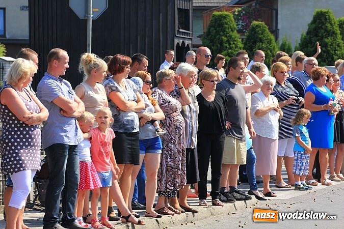 Zdjęcie w galerii na portalu naszwodzislaw.com: Potężny korowód dożynkowy w Lubomi! wiadomości z regionu