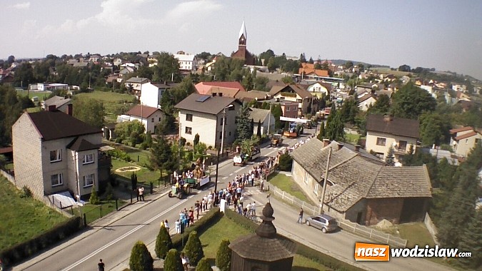 Zdjęcie w galerii na portalu naszwodzislaw.com: Potężny korowód dożynkowy w Lubomi! wiadomości z regionu