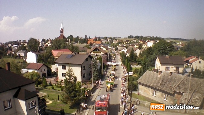 Zdjęcie w galerii na portalu naszwodzislaw.com: Potężny korowód dożynkowy w Lubomi! wiadomości z regionu