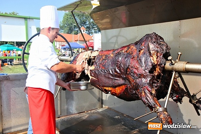 Zdjęcie w galerii na portalu naszwodzislaw.com: Pyszna wołowina na dożynkach gminnych na Grabówce prosto od Ernestyna Janety! wiadomości z regionu
