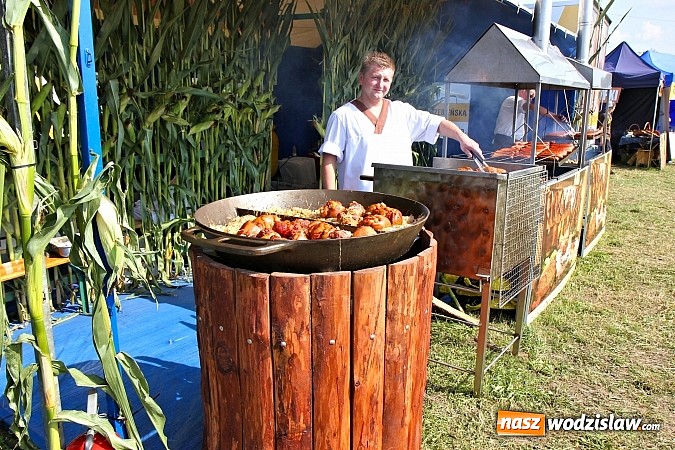 Zdjęcie w galerii na portalu naszwodzislaw.com: Pyszna wołowina na dożynkach gminnych na Grabówce prosto od Ernestyna Janety! wiadomości z regionu