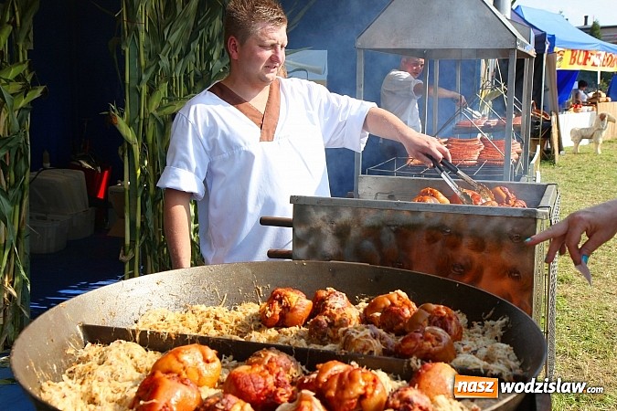 Zdjęcie w galerii na portalu naszwodzislaw.com: Pyszna wołowina na dożynkach gminnych na Grabówce prosto od Ernestyna Janety! wiadomości z regionu