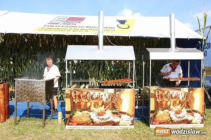 Zdjęcie w galerii na portalu naszwodzislaw.com: Pyszna wołowina na dożynkach gminnych na Grabówce prosto od Ernestyna Janety! wiadomości z regionu