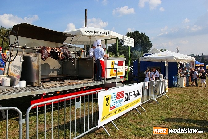 Zdjęcie w galerii na portalu naszwodzislaw.com: Pyszna wołowina na dożynkach gminnych na Grabówce prosto od Ernestyna Janety! wiadomości z regionu