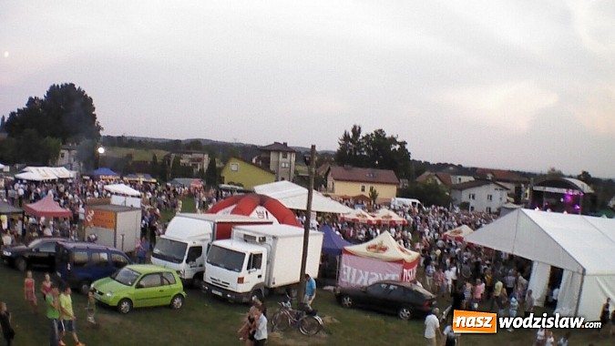 Zdjęcie w galerii na portalu naszwodzislaw.com: Energiczny koncert Dody na zakończenie dożynek w Lubomi! wiadomości z regionu