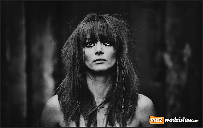 Zdjęcie w galerii na portalu naszwodzislaw.com: Retro Ania, czyli powrót muzyki lat 60. i 70. na deskach wodzisławskiej sceny! wiadomości z regionu