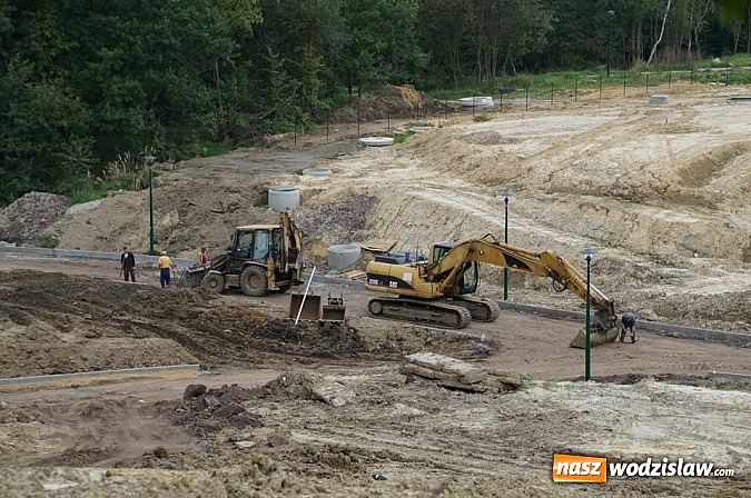 Zdjęcie w galerii na portalu naszwodzislaw.com: Zobacz jak idzie budowa Rodzinnego Parku Rozrywki w Wodzisławiu Śląskim wiadomości z regionu