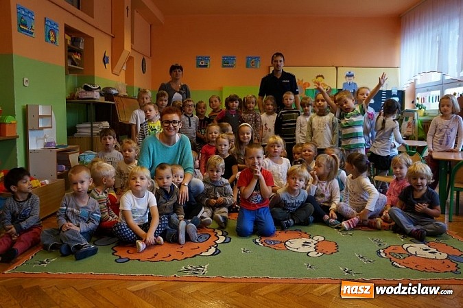 Zdjęcie w galerii na portalu naszwodzislaw.com: „Bezpieczna droga do szkoły” czyli profilaktyka wśród najmłodszych wiadomości z regionu