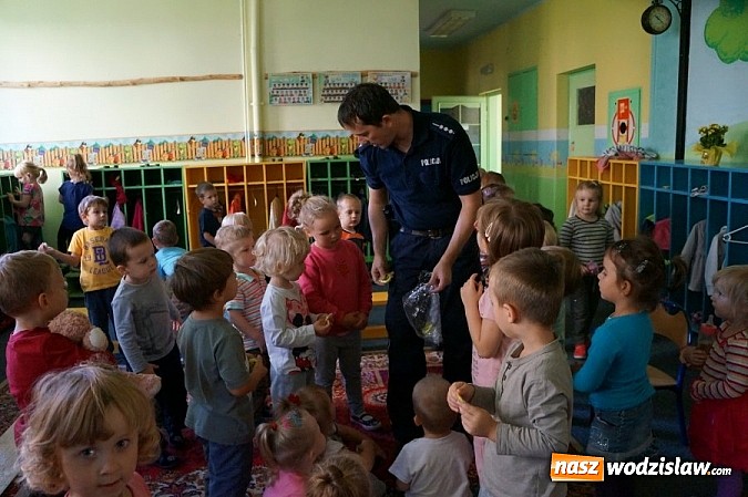 Zdjęcie w galerii na portalu naszwodzislaw.com: „Bezpieczna droga do szkoły” czyli profilaktyka wśród najmłodszych wiadomości z regionu