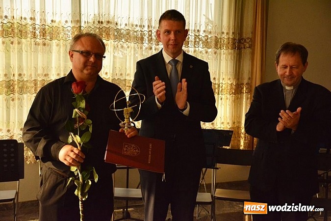 Zdjęcie w galerii na portalu naszwodzislaw.com: Nagrody w dziedzinie kultury i sztuki zostały rozdane wiadomości z regionu