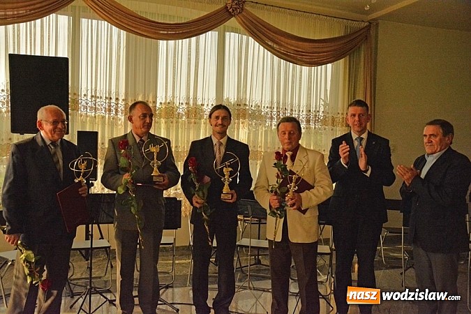 Zdjęcie w galerii na portalu naszwodzislaw.com: Nagrody w dziedzinie kultury i sztuki zostały rozdane wiadomości z regionu