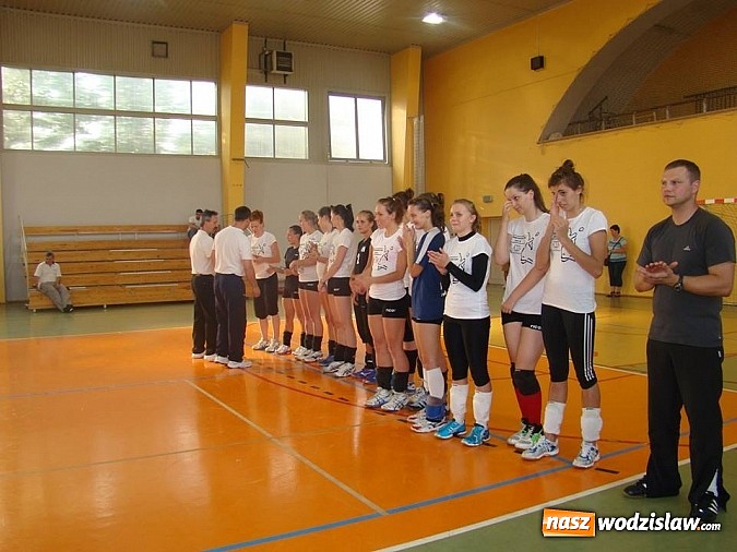 Zdjęcie w galerii na portalu naszwodzislaw.com: Siatkarskie pożegnanie lata wiadomości z regionu