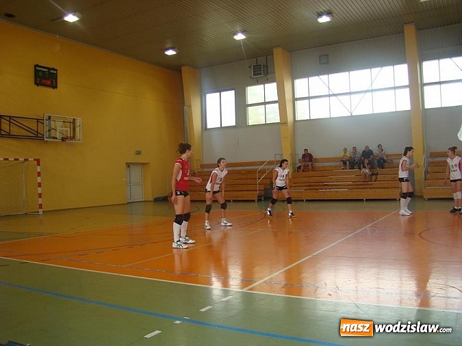 Zdjęcie w galerii na portalu naszwodzislaw.com: Siatkarskie pożegnanie lata wiadomości z regionu