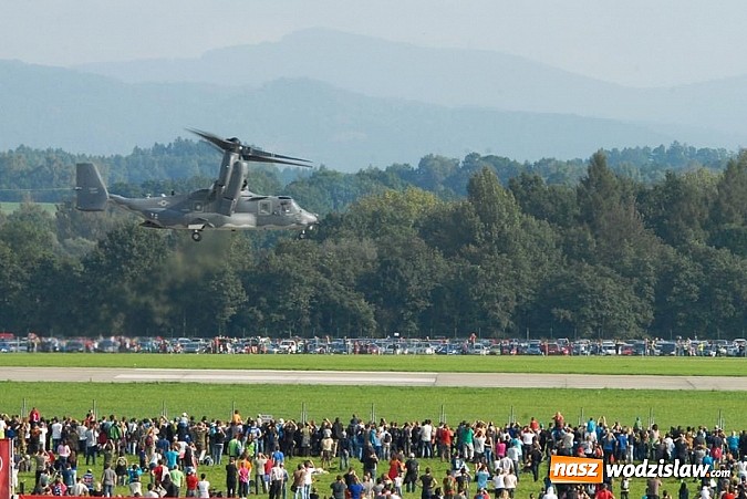 Zdjęcie w galerii na portalu naszwodzislaw.com: Tysiące widzów na Dniach NATO w Ostrawie wiadomości z regionu