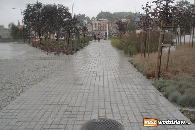 Zdjęcie w galerii na portalu naszwodzislaw.com: Rynek w Pszowie: Płyta rynku jest udostępniona tylko i wyłącznie na ryzyko wykonawcy! wiadomości z regionu