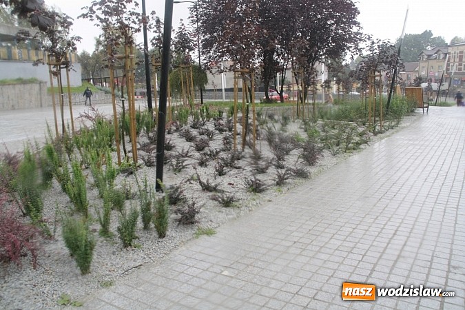 Zdjęcie w galerii na portalu naszwodzislaw.com: Rynek w Pszowie: Płyta rynku jest udostępniona tylko i wyłącznie na ryzyko wykonawcy! wiadomości z regionu