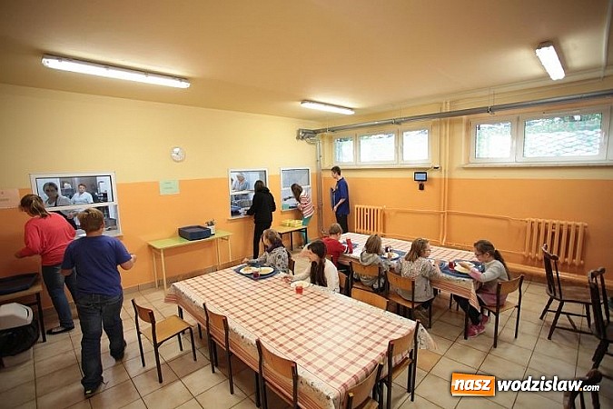 Zdjęcie w galerii na portalu naszwodzislaw.com: Nowa stołówka i kuchnia w ZSS w Radlinie kosztowała ok. 525 000 zł wiadomości z regionu