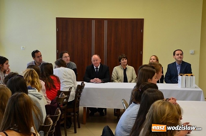 Zdjęcie w galerii na portalu naszwodzislaw.com: Francuski brunch w II LO w Wodzisławiu Śląskim wiadomości z regionu