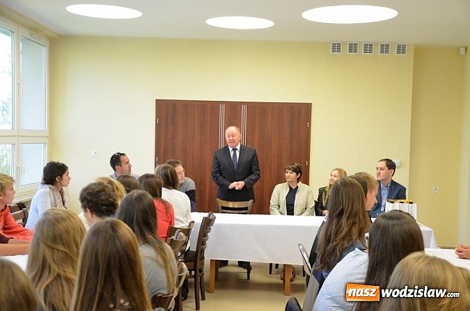 Zdjęcie w galerii na portalu naszwodzislaw.com: Francuski brunch w II LO w Wodzisławiu Śląskim wiadomości z regionu