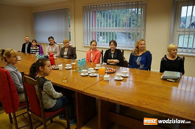 Zdjęcie w galerii na portalu naszwodzislaw.com: Finał kampanii z nagrodami dla młodych wodzisławian  wiadomości z regionu