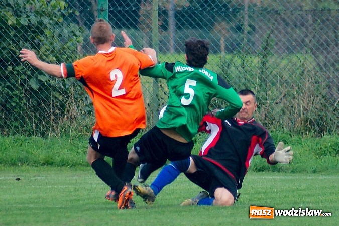 Zdjęcie w galerii na portalu naszwodzislaw.com: B klasa: Olza nie sprostała Wichrowi Płonia wiadomości z regionu