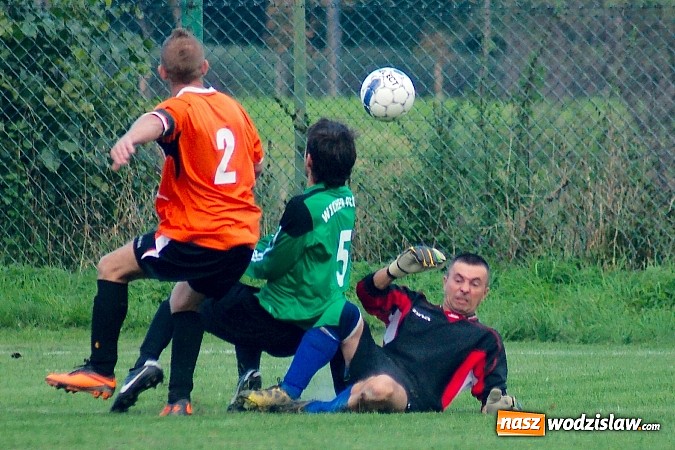 Zdjęcie w galerii na portalu naszwodzislaw.com: B klasa: Olza nie sprostała Wichrowi Płonia wiadomości z regionu